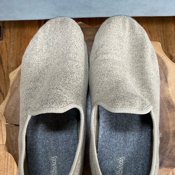 Allbirds wool Loafers -size 10.  Tan upper and green sole. - Picture 6 of 7